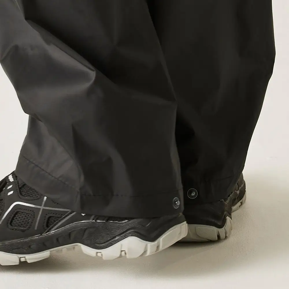 Regatta Pack It Regen Überziehhose Kinder schwarz – Detail Abschluss unten
