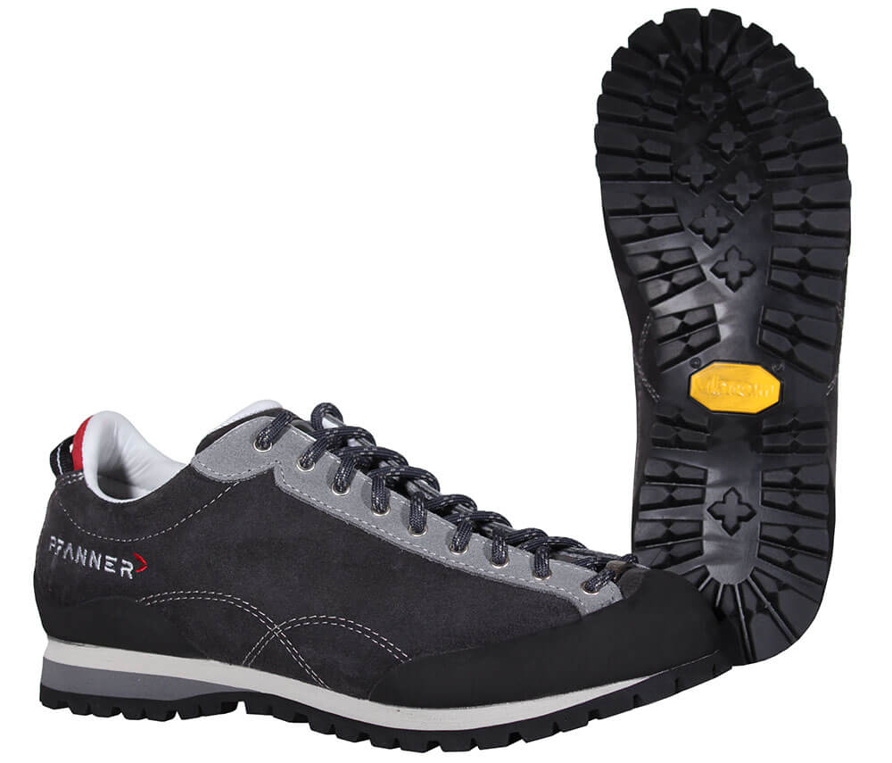 Pfanner Trekkingschuhe grau Ansicht mit Laufsohleraufsicht