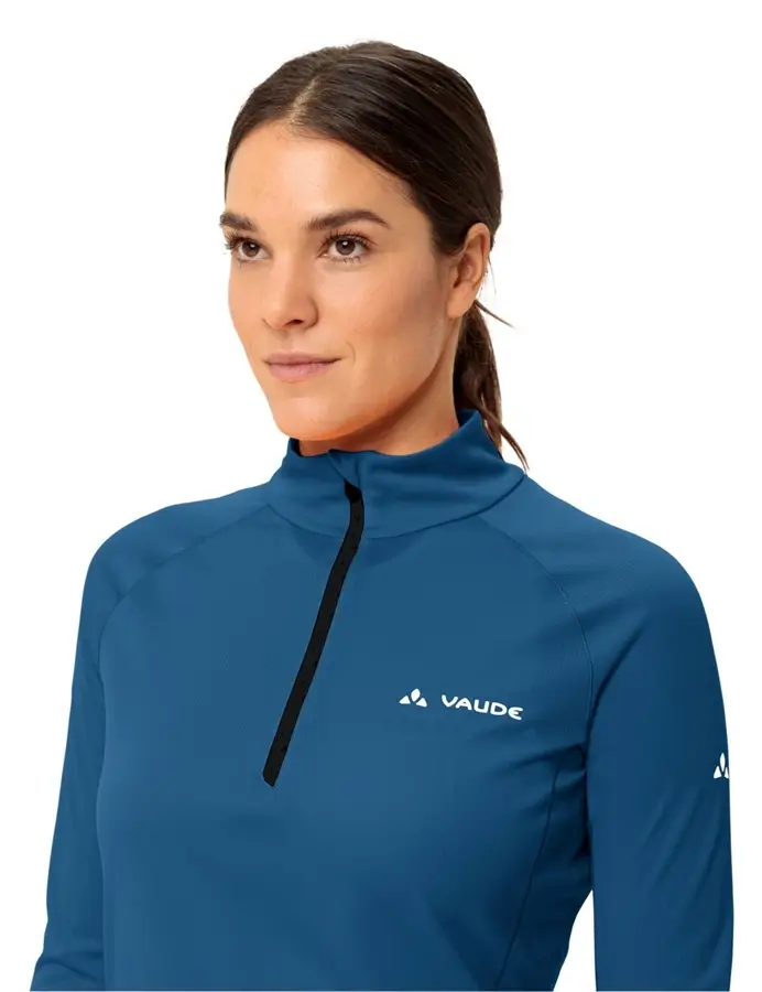 Frau mit Larice Langarmshirt blau detailbild
