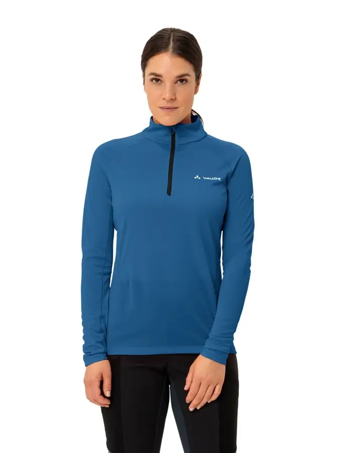 VAUDE Langarmshirt Damen Larice blau Frau mit Larice Langarmshirt blau ansicht vorne