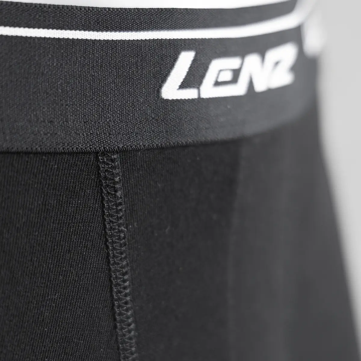 Lenz Men Boxershorts schwarz 2er-Pack Nähte im vorderen Bereich