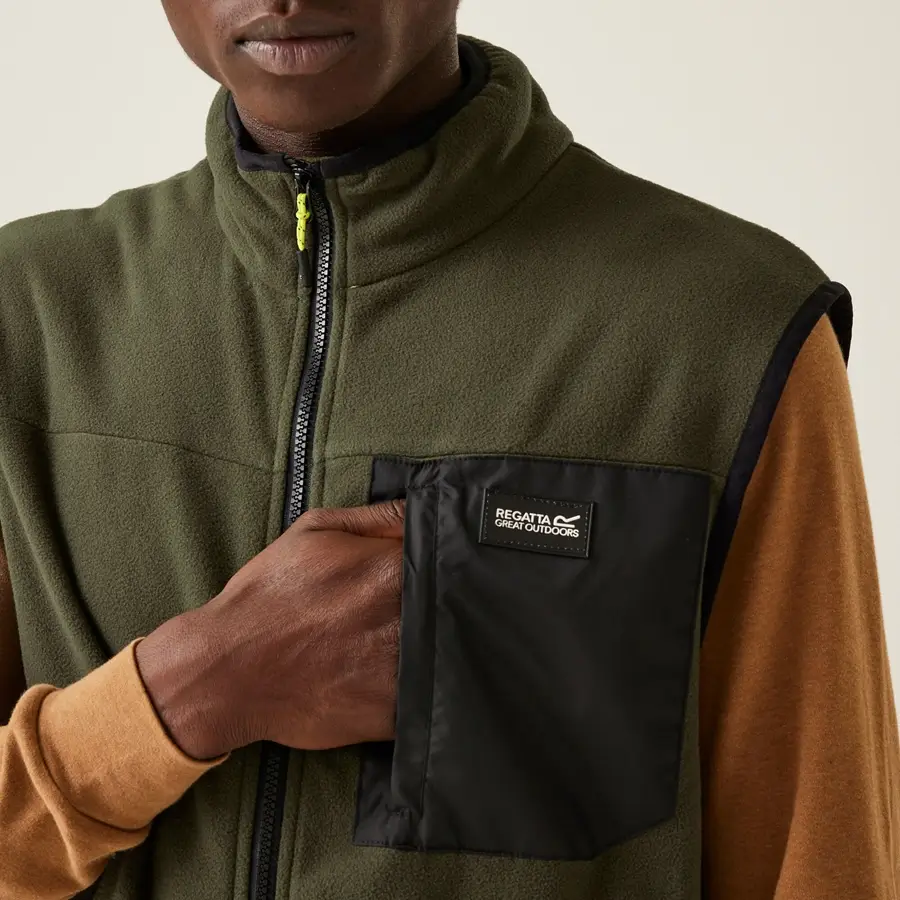 Frankie Fleeceweste für Herren khaki Fleeceweste mit Brusttasche farbe khaki