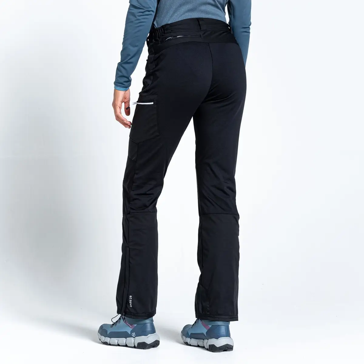 Dare2B Damen Softshellhose Appended schwarz Damen Softshellhose schwarz ansicht hinten