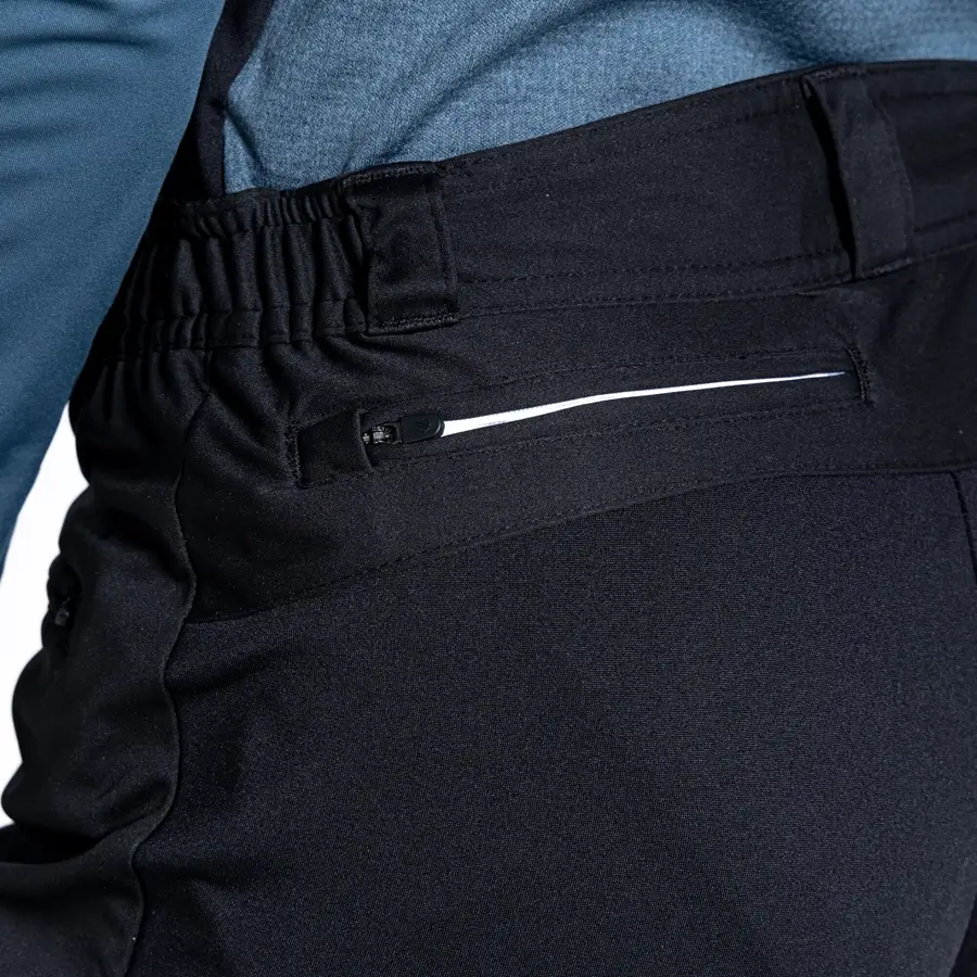 Damen Softshellhose schwarz reissverschlusstasche hinten